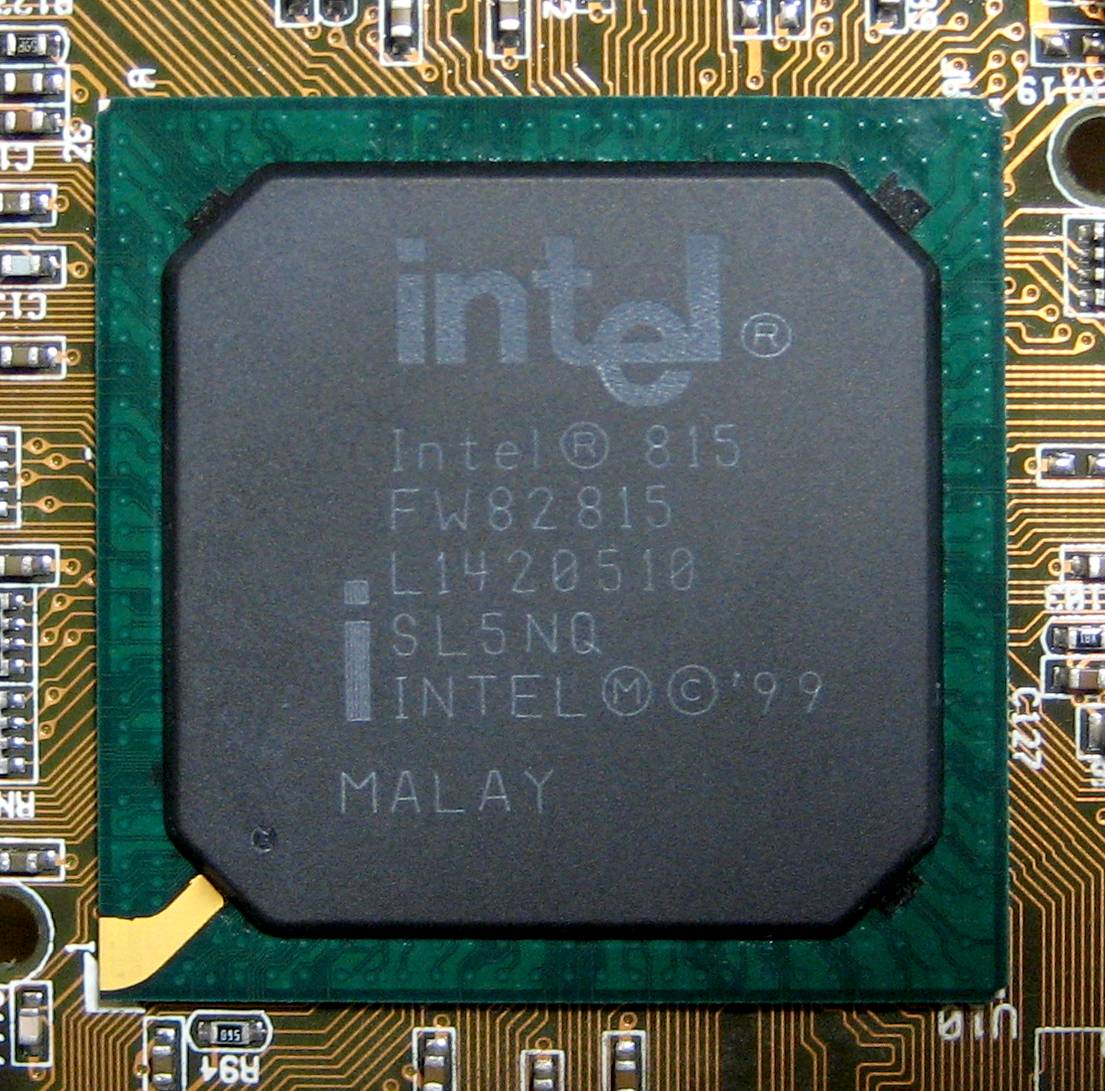 Intel point. Intel i815e. Чипсеты i815. Intel 815. Intel 815 чипсет.