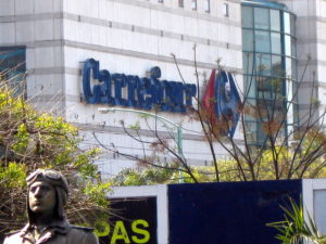 carrefour storefront